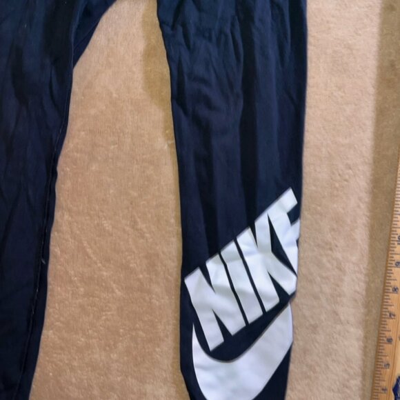Nike Girl Sz Med Black White Sportswear Running Workout Ankle Length Legging (S) - Picture 2 of 7